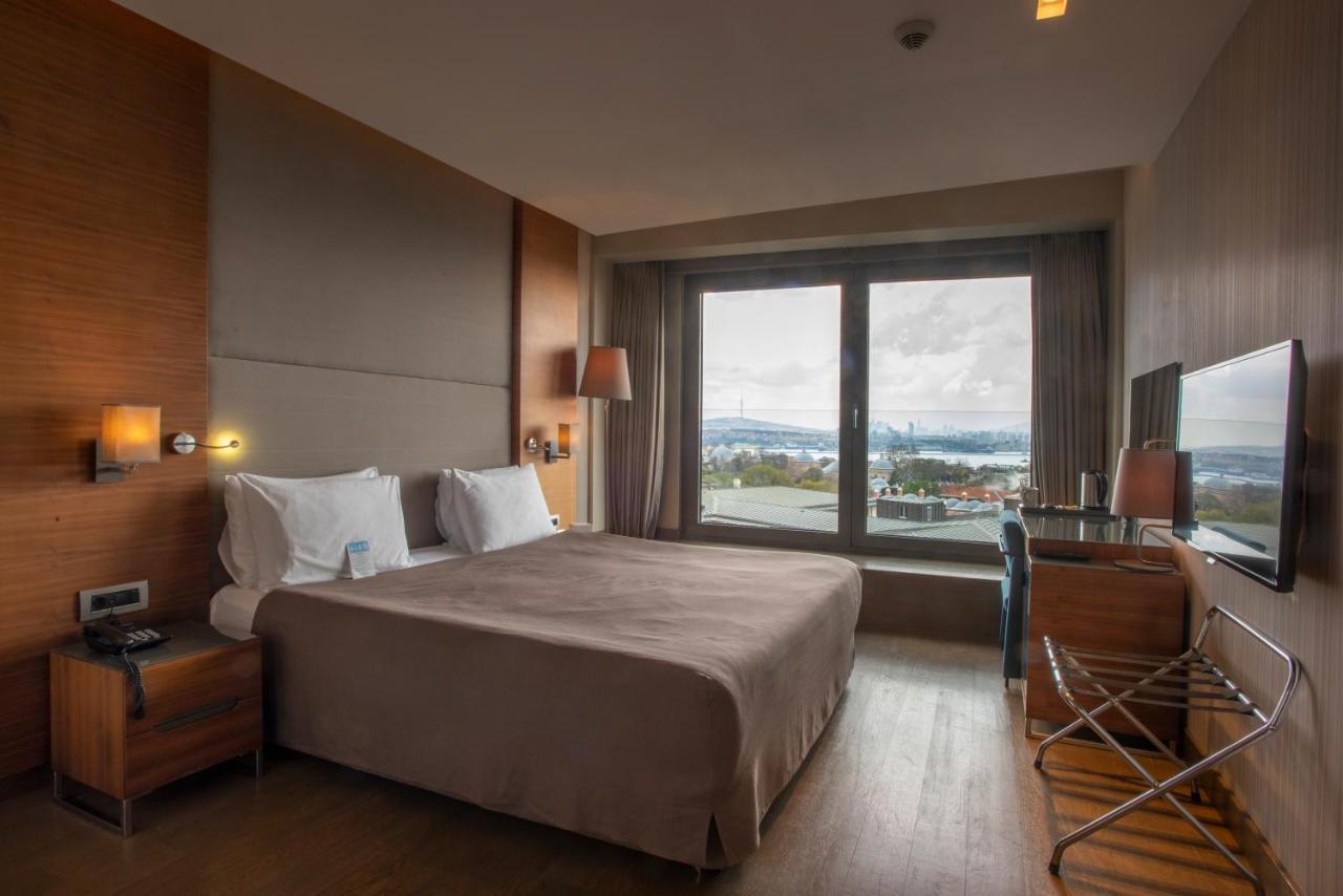 Hotel Arcadia Blue Istanbul Exterior photo