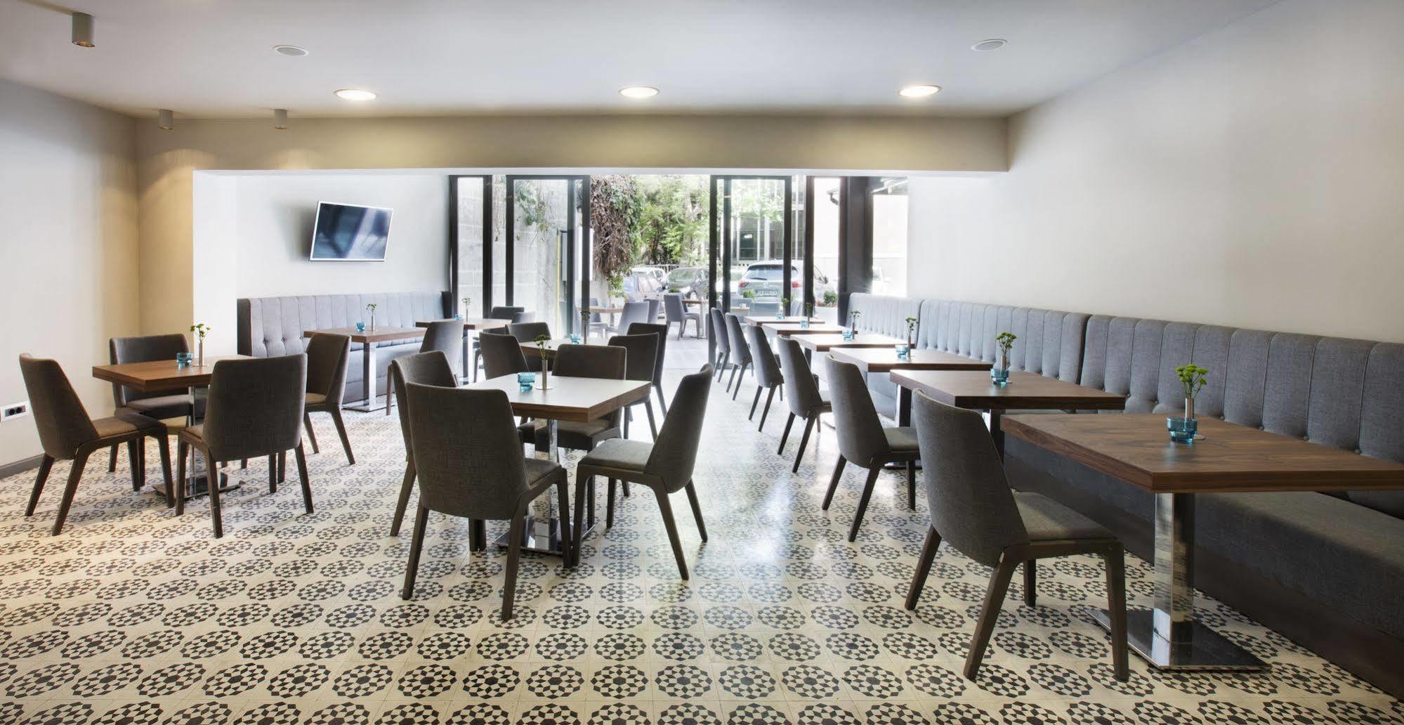 Hotel Arcadia Blue Istanbul Exterior photo