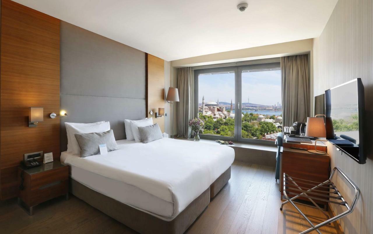 Hotel Arcadia Blue Istanbul Exterior photo